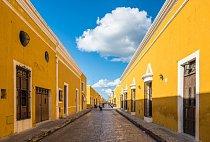 Hořčicově žlutá vás obklopí v mexickém městečku Izamal na poloostrově Yucatán.