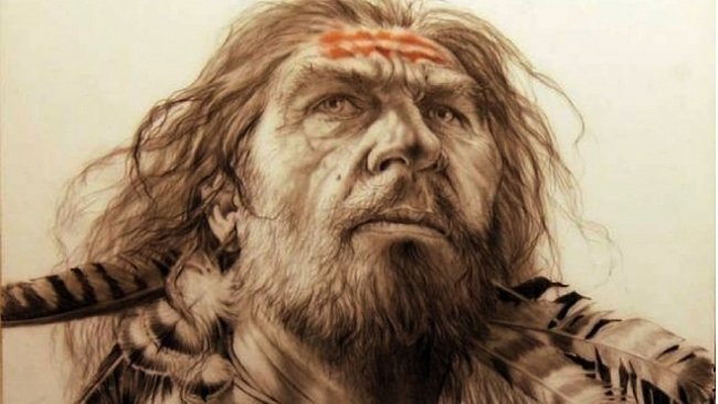 Neandertálci se zdobili havraním peřím. Možná měli symbolické myšlení, myslí si vědci