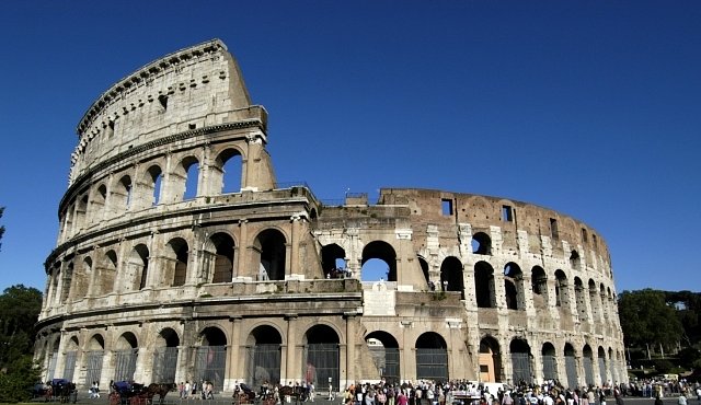Proč padl antický Řím? Kvůli problémům, kterými trpí i naše civilizace