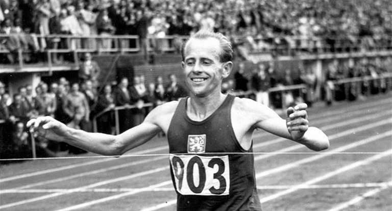 Vítězný i rekordní Emil Zátopek