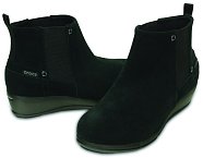 Kotníčkové boty na klínku Stretch Sole Wedge Bootie, cena 2.999 Kč, www.urbanlux.cz