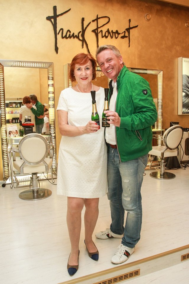 S majitelkou salonu Franck Provost Marií Mixovou