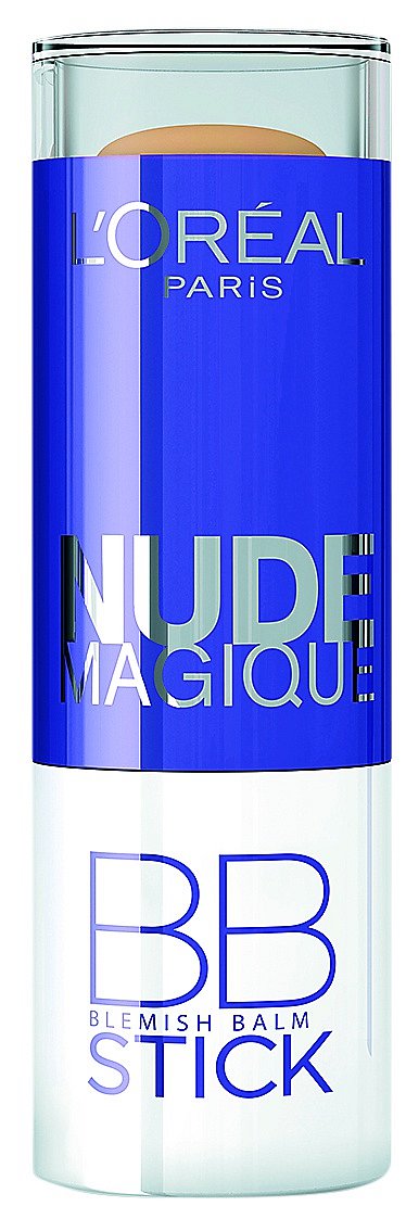 Nude Magique BB stic- kem, prvním BB krémem v tyčince. Jeho lehká kré- mová textura se na vaší pleti promění v pudr, který pomá- há pleť sjednotit a zmatnit. L’Oréal Paris, 300 Kč