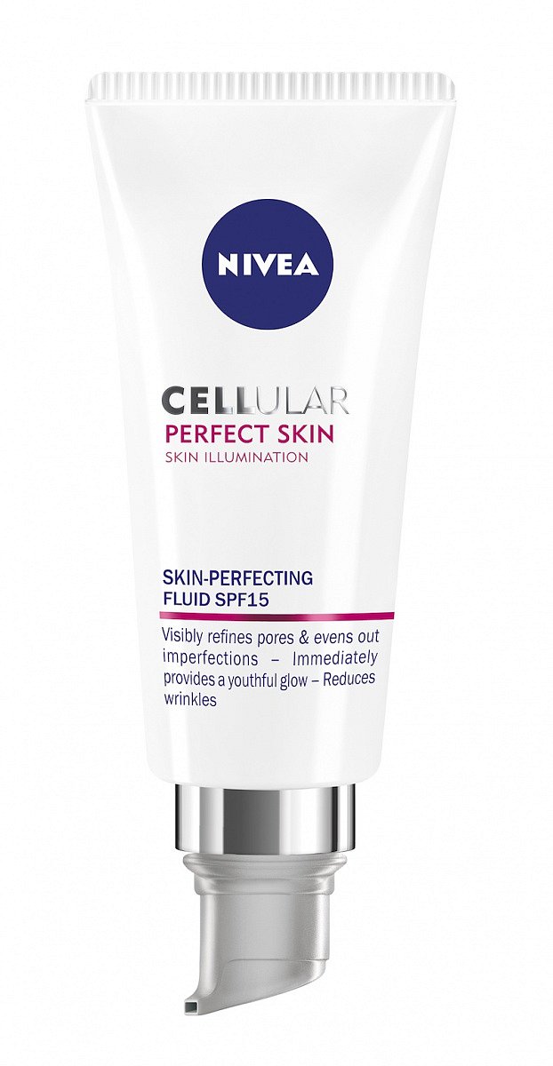 Krém Cellular Perfect Skin Nivea chrání pleť před slunečním zářením, obsahuje UV filtry s OF 15. Cena 369,90 Kč.