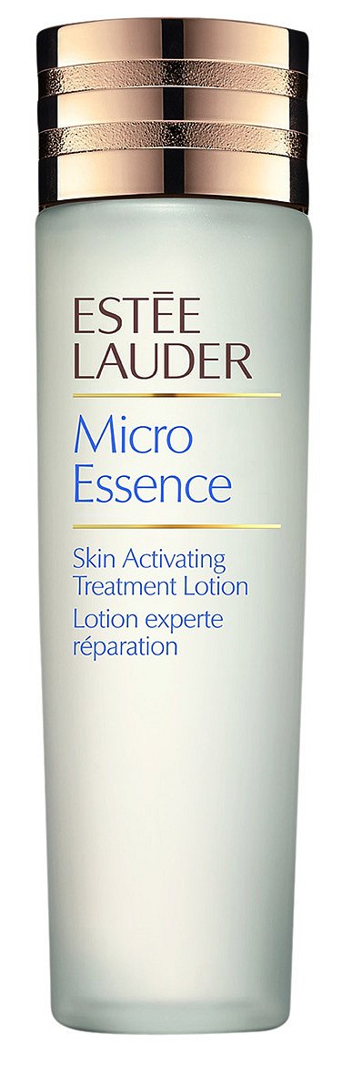 Micro Essence Skin Activating Treatment Lotion zanechá vaši pleť silnější a odolnější vůči vlivům stárnutí, Estée Lauder, 2 700 Kč.