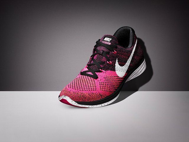 Sportovní obuv pro běh Nike, cena 3390 Kč.