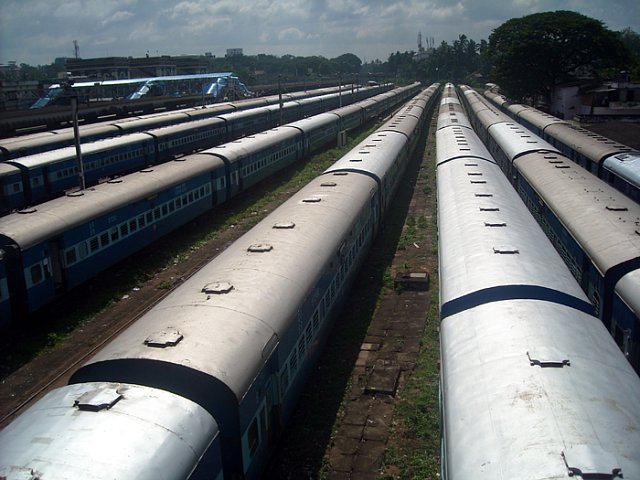 Indické vlaky jsou opravdu dlouhé...