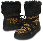 Sněhule se vzorem divokého leoparda LodgePoint Lace Boot, cena 2590 Kč, k dostání na Urbanlux.cz.