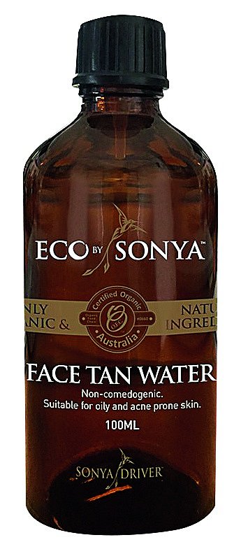 Používám přírodní kosmetiku, v poslední době jsem si velmi oblíbila samoopalovací vodu na obličej. ECO BY SONYA, ECOPURE.CZ 100ml 750 Kč