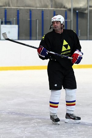 Slavný herec je kapitánem mužstva HC Olymp.