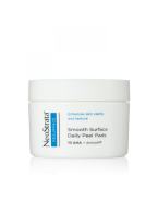 Jednokrokový domácí peeling s kyselinou glykolovou NeoStrata Smooth Surface Daily Peel, www.neostrata.cz, 36 kúr za 1290 Kč.