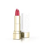 Krásnou barvu dodá vašim rtům také rtěnka Soft Sensation Color & Care Lipstick značky Astor. Cena 159 Kč.