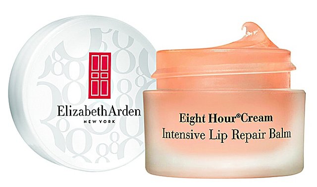Intenzivní reparační balzám v kelímku Eight Hour Cream Intensive Lip Repair Balm, Elizabeth Arden, 11,6 ml 700 Kč.