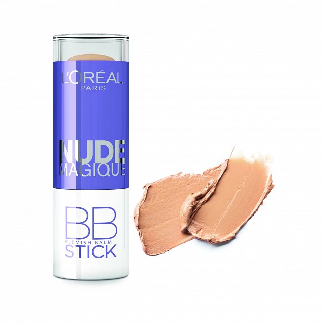 Nude Magique BB stick od L’Oréal Paris je inovativní novinka, díky které můžete mít neustále dokonalou pleť. Cena 299 Kč.