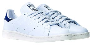 Nejčastěji obouvám tenisky Stan Smith, nejsou to úplně sportovní boty a hodí se ke všemu. ADIDAS ORIGINALS, 2690 Kč