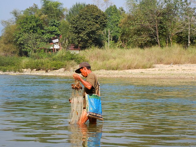 Vietnamský rybář