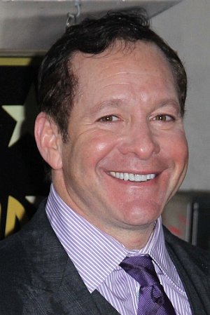 Steve Guttenberg