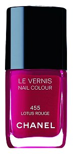 Le Vernis odstín 455 Lotus Rouge, Chanel, 13 ml 557 Kč 