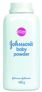 Nedám dopustit na dětský pudr, který používám místo klasického barevného pudru na obličej. JOHNSON & JOHNSON, 100g 49 Kč