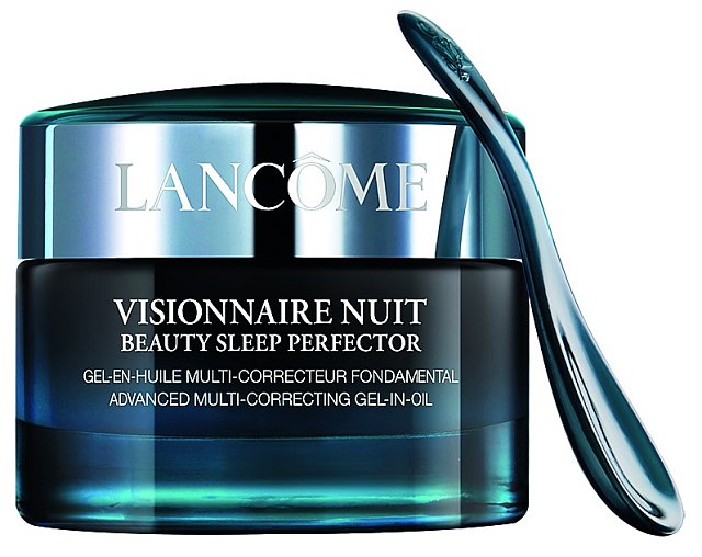 Visionnaire Nuit Beauty Sleep Perfector. Má překvapi- vou gelovou texturu, která v sobě skrývá oleje, a likviduje známky únavy. Pleť je odpočatá, jem- nější, pružnější a zářivější. (Lancôme, 2500Kč)