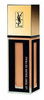 Make-up v podobě inkoustu Le Teint Encre de Peau SPF 18 okamžitě přilne k pleti, YSL, 25 ml 1370 Kč.