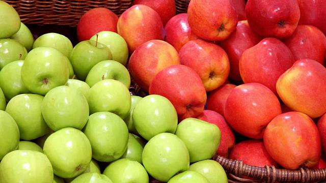 Proč pěstovat staré odrůdy jabloní?
