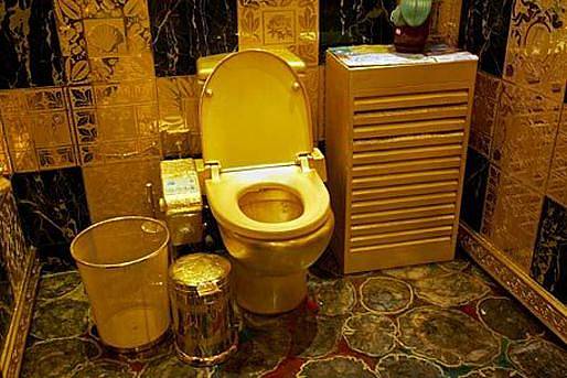 Záchod ze zlata