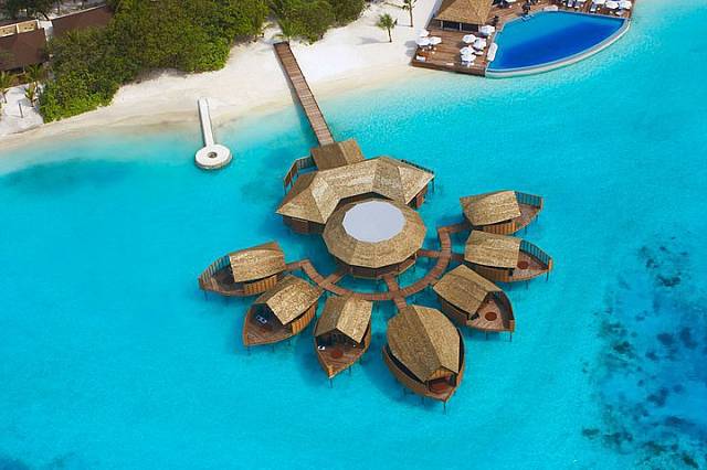 Hotely na Maledivách 9