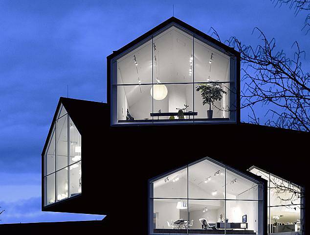 Ultramoderní vila architektů Herzoga a de Meurona v německém Weil am Rhein