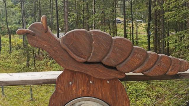 Vřetenovka utajená krkonošská v maxi podobě a ze dřeva