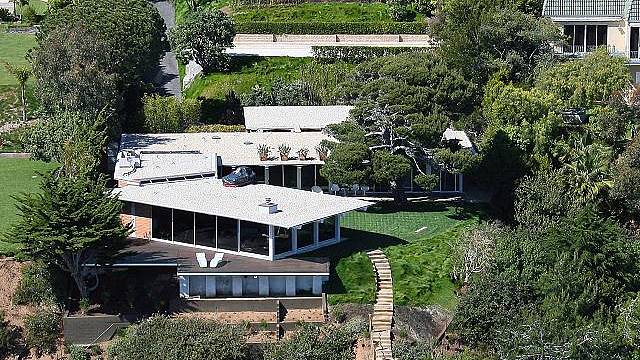 Brad Pitt a Angelina Jolie prodávají svůj dům za 14 milionů
