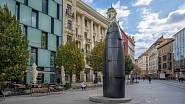Brno: netradiční orloj je populární díky kuličkám, které z něj vypadávají.