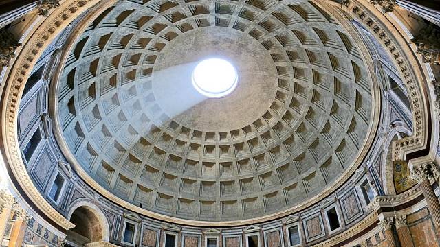 Kupole Pantheonu v Římě