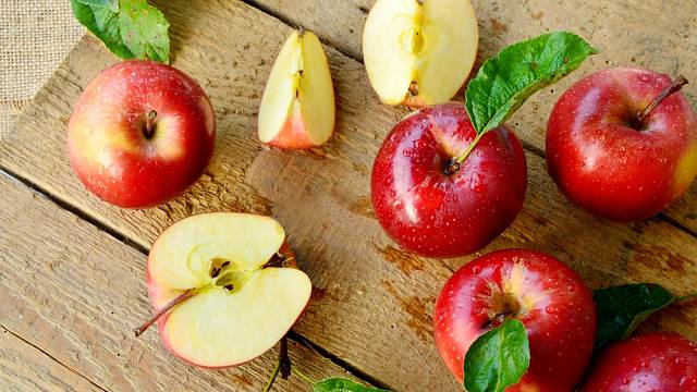 Proč pěstovat staré odrůdy jabloní?