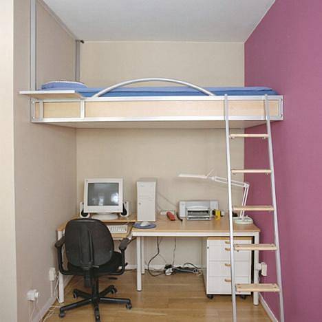Patrové postele jsou klasika, která je ale využitelná pouze tam, kde jsou vysoké stropy.