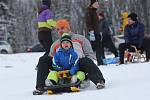 Sáňky, boby i snowboardy. Lyžařský areál u Tašova praskal ve švech