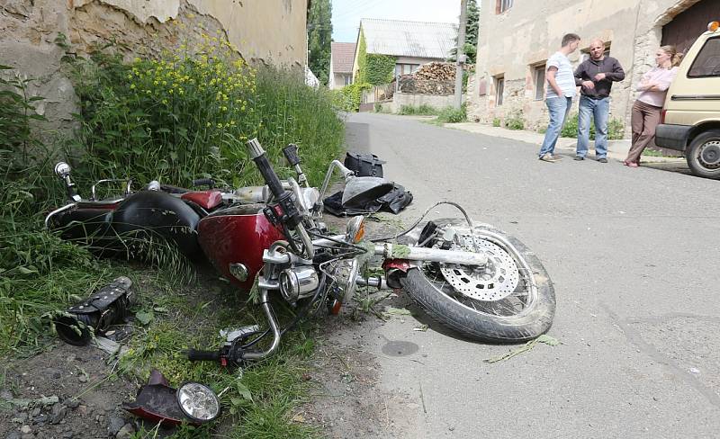 Dopravní nehoda v Řepnici.