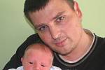 Lucii a Radku Benešovým z Děčan se v litoměřické porodnici 14. května v 10.24 hodin narodil syn Daniel Beneš. Měřil 49 cm a vážil 3,18 kg. Blahopřejeme!