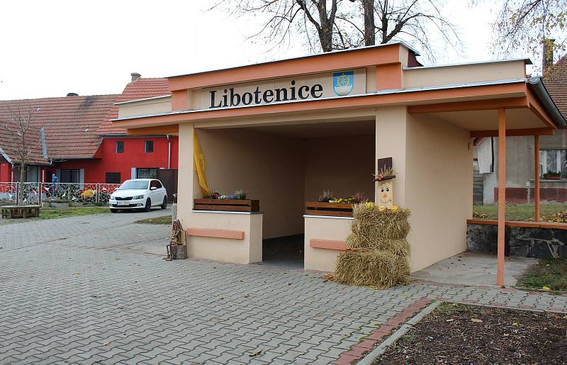 Obec Libotenice