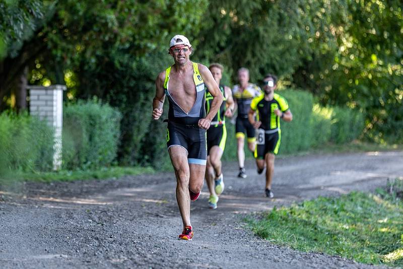 V pořadí již 19. ročník Hostěnického triatlonu ovládl opět Petr Soukup.