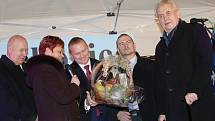 Miloš Zeman při návštěvě Libochovic a Štětí v listopadu 2016