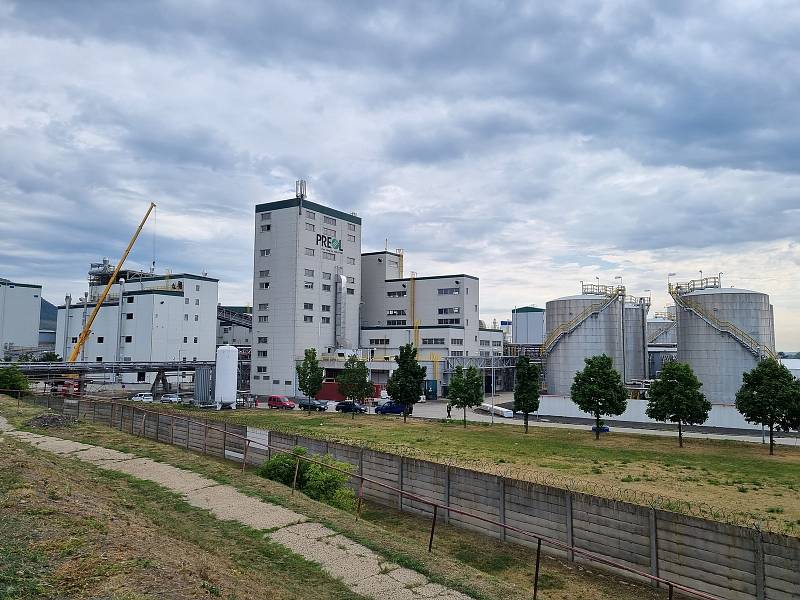 Největší český výrobce biopaliv z řepky Preol začne v Lovosicích po roce opět s výrobou.