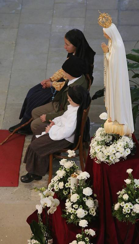 Milostná socha Panny Marie Fatimské zavítala do Litoměřic.