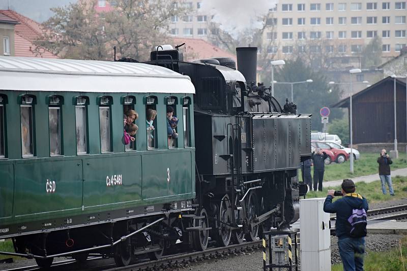 Parní lokomotiva Ventilovka na Švestkové dráze