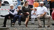 V Roudnici nad Labem proběhl v sobotu sraz veteránů a stylová módní přehlídka.