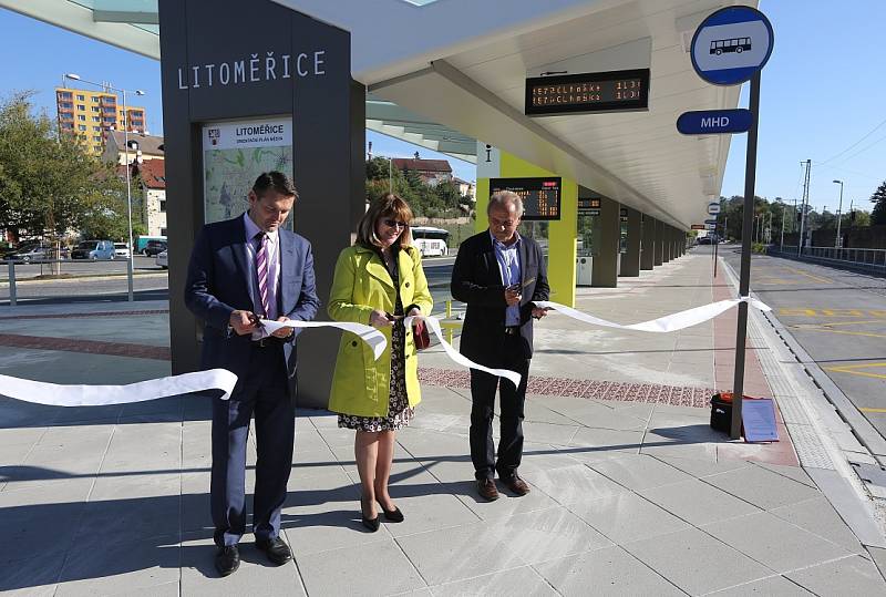 Litoměřické autobusové nádraží bylo slavnostně uvedeno do provozu.