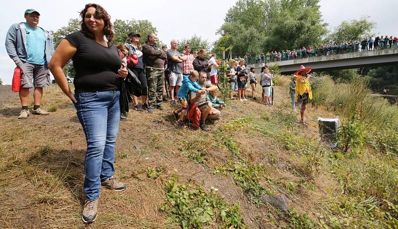 45. ročník tradiční neckyády v Břežanech