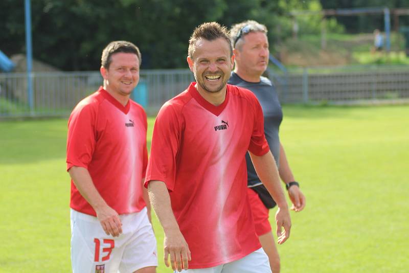 Zaměstnanecká liga Deníku: čtvrtý semifinalový turnaj druhého ročníku hostil sportovní areál Pod Lipou v Roudnici nad Labem.