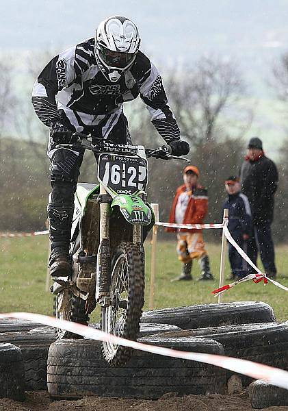 Bezinka jaro 2010 - Kamýk, sobota 10. dubna .