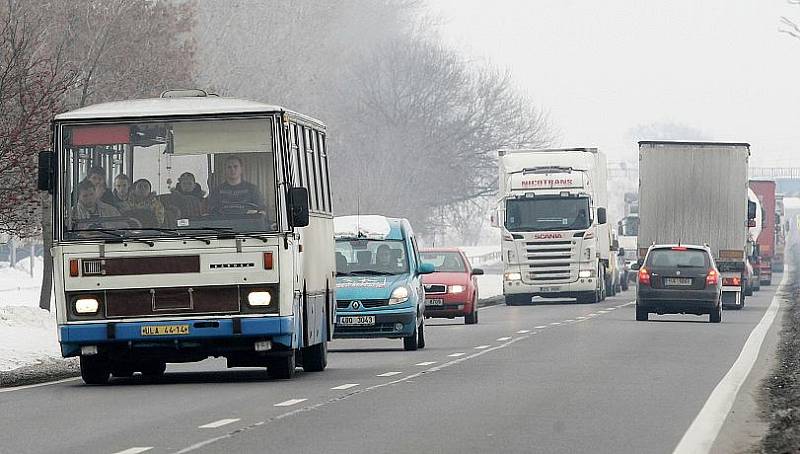 Dopravní situace u Lovosic - pátek 22. ledna.